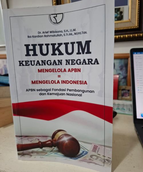 Resensi Buku: Membedah APBN, Kolaborasi Pakar dan Analis Hukum