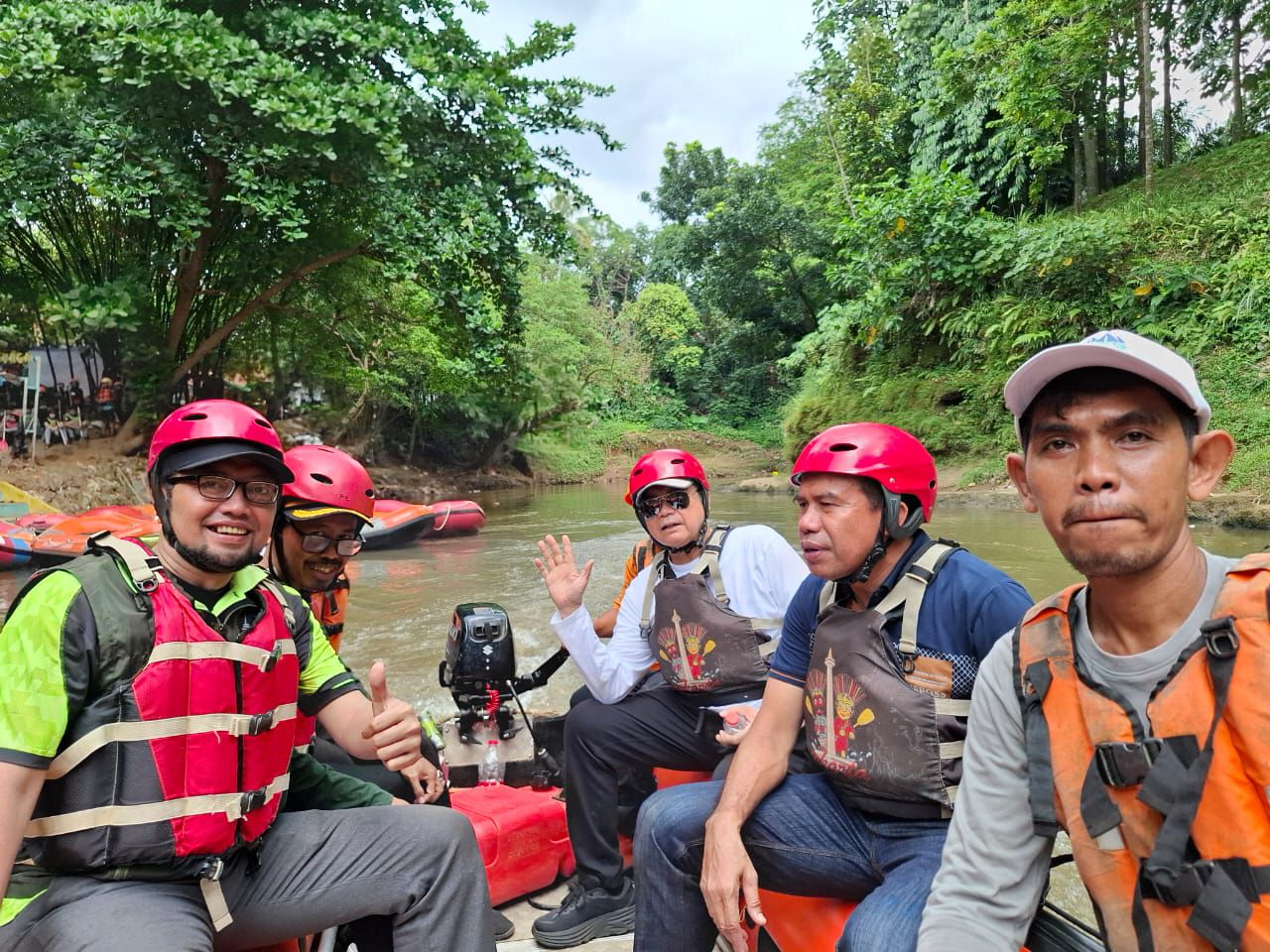 Semangat Ciliwung 2025, Pak Lurah Menyusuri dari Titik Nol Jakarta